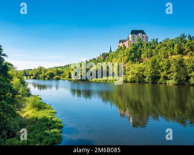 Château de Mildenstein au-dessus de la rivière Freiberger Mulde, Leisnig, Saxe, Allemagne Banque D'Images