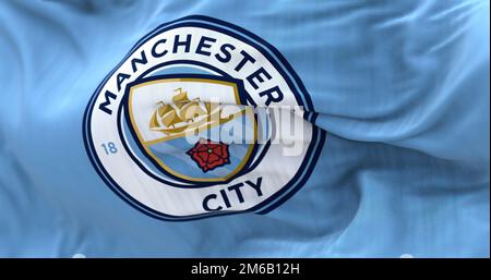Manchester, Royaume-Uni, DEC 2022 : toile de fond avec le drapeau de Manchester City. Manchester City F.C. est un club de football professionnel basé à Bradfo Banque D'Images