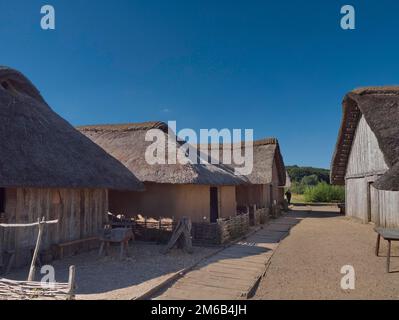 Reconstruction scientifique du village viking de Haithabu, site du patrimoine mondial de l'UNESCO, Haithabu, Busdorf près du Schleswig, Schleswig-Holstein, Allemagne Banque D'Images