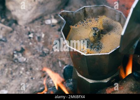 Café sur les charbons Banque D'Images