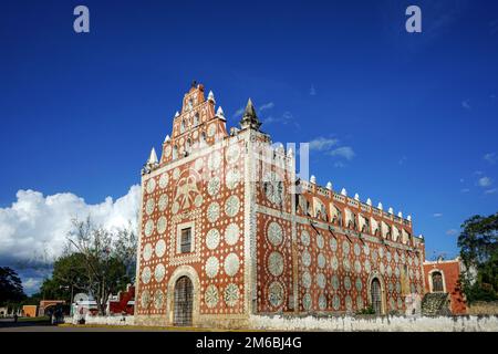 Couvent Saint-Domingue de Guzman à Uayma. Uayma est une petite ville de l'État du Yucatán à environ 15 km de Valladolid, Yucatan, Mexique Banque D'Images