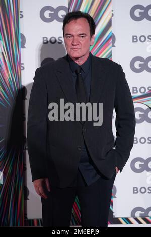 Photo du dossier datée du 01/09/21 de Quentin Tarantino arrivant aux GQ Men of the Year Awards au Tate Modern de Londres. Ana de Armas, Quentin Tarantino et Jamie Lee Curtis seront parmi les présentateurs des Golden Globes 80th, a annoncé la Hollywood Foreign Press Association (HFPA). La série de présentation de la cérémonie annuelle présente également Michaela Jae Rodriguez, qui a remporté la meilleure actrice dans une série télévisée de théâtre prix l'année dernière pour son rôle dans la pose, ainsi que sa co-star Billy porter. Date de publication : mardi 3 janvier 2023. Banque D'Images