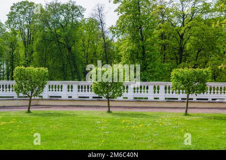 Le parc Kadriorg pittoresque au printemps , Tallinn, Estonie Banque D'Images