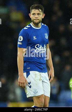 Liverpool, Angleterre, le 3rd janvier 2023. James Tarkowski d'Everton a été abattu lors du match de la Premier League à Goodison Park, à Liverpool. Crédit photo devrait lire: Gary Oakley / Sportimage Banque D'Images