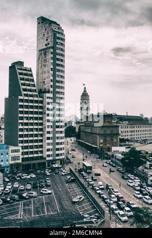Grand vieux bâtiments résidentiels. Banque D'Images