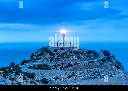 Phare Cap Formentor Majorque soir nuit Espagne Banque D'Images