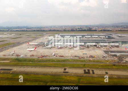 Vue aérienne du terminal BOG de l'aéroport de Bogota Banque D'Images