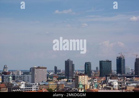 Vue sur le nouveau centre-ville et la vieille ville de bratislava Banque D'Images