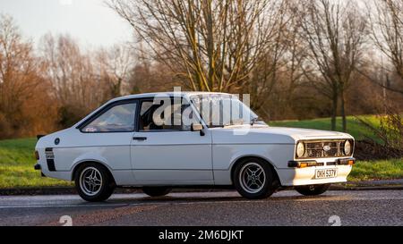 1980 voiture classique blanche Ford Escort Banque D'Images
