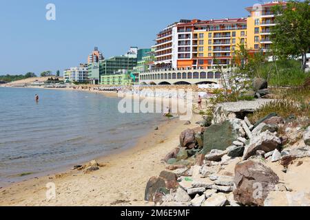 Nessebar, Bulgarie - 22 mai 2011 : vue magnifique sur la côte de la mer de la vieille ville. Banque D'Images