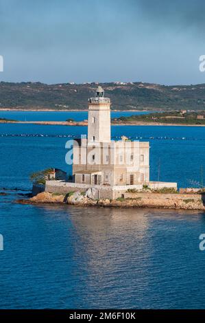 Vue sur le phare d'Olbia Banque D'Images