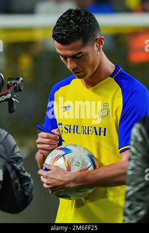 Riyad, Arabie Saoudite. 03rd janvier 2023. Riyad, Royaume, Arabie Saoudite, 3 janvier 2023, Cristiano Ronaldo, star portugaise du football, a présenté au stade Marsool Park avec son nouveau maillot du club de football d'AlNassr à Riyad, Royaume d'Arabie Saoudite, sur 3 janvier 2023. Photo de Balkis Press/ABACAPRESS.COM Credit: Abaca Press/Alay Live News Banque D'Images