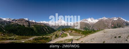 Vue panoramique depuis Sunnegga - le magnifique Mont Cervin, la célèbre et emblématique montagne suisse dans les Alpes, Zermat Banque D'Images