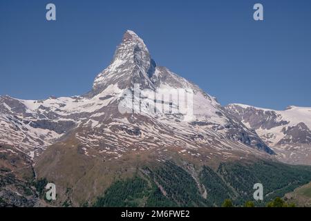Vue panoramique depuis Sunnegga - le magnifique Mont Cervin, la célèbre et emblématique montagne suisse dans les Alpes, Zermat Banque D'Images