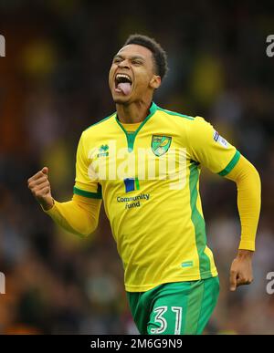 Josh Murphy, de Norwich City, célèbre après avoir marqué pour le faire 3-1 - Norwich City / Cardiff City, Sky Bet Championship, Carrow Road, Norwich - 10th septembre 2016. Banque D'Images