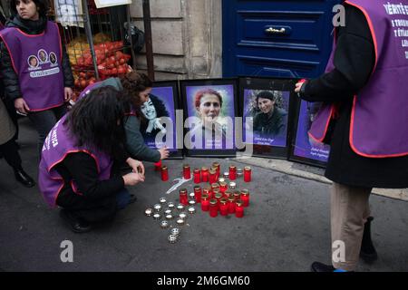 marche blanche en l'honneur des trois militantes kurdes (Sakine Cansiz, Fidan Dogan et Leyla Saylemez) assassinées à 9 janvier 2013, à l'occasion du 10th anniversaire, et de trois victimes kurdes de la rue Enghien qui ont tiré sur 26 décembre 2022, à Paris, en France, à 04 janvier, 2023. Photo de Floran Poitout/ABACAPRESS.COM Banque D'Images