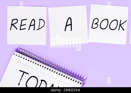 Légende de texte Présentation Lire Un livre. Concept d'affaires Profitez de la littérature activité traditionnelle Apprenez de nouvelles choses Banque D'Images