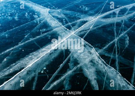 Fond gelé du lac Baikal Banque D'Images