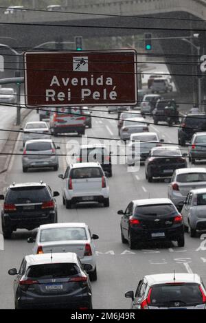 Avenue King Pelé au stade Macaranã, panneau de rue. Hommage au célèbre joueur brésilien de football Pele, Edson Arantes do Nascimento - Rio de Janeiro Brésil Banque D'Images