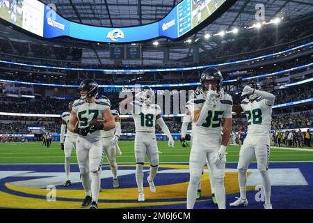 Seattle Seahawks linebacker Cody Barton (57), grand récepteur Laquon Treadwell (18), sécurité Joey Blount (35) et cornerback Justin Coleman (28) Banque D'Images