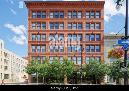 Le bâtiment Sidway, érigé en 1907, a grandi de deux étages en 1913. Il a été converti du quartier commerçant au quartier résidentiel Sidway Lofts & Apartments en 2004. Banque D'Images