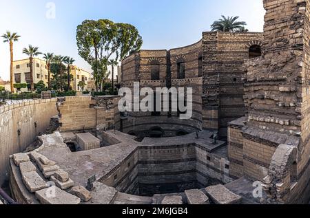 Le Caire, Egypte - 13 novembre 2021: Le Caire copte dans la vieille ville du Caire, Egypte Banque D'Images