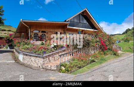 Panama, Cerro Punta, chalet typique de montagne en bois Banque D'Images