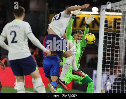 Londres, Royaume-Uni. 04th janvier 2023. Londres ANGLETERRE - 04 janvier: Tottenham Hotspur Harry Kanescores pendant le match de football de la première ligue anglaise entre Crystal Palace contre Tottenham Hotspur au parc Selhurst, Londres, le 04th janvier 2023 crédit: Action Foto Sport/Alay Live News Banque D'Images