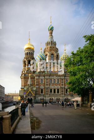 St. Saint-Pétersbourg, Russie - 11 juin 2008 : Église du Sauveur sur le sang renversé. Banque D'Images