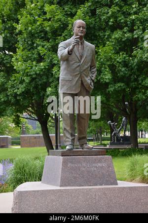 Statue dans le parc du Capitole de l'État à St. Paul, Minnesota Banque D'Images