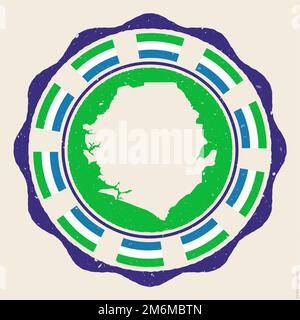 Signe d'époque Sierra Leone. Grunge autour du logo avec la carte et les drapeaux de la Sierra Leone. Illustration vectorielle incroyable. Illustration de Vecteur