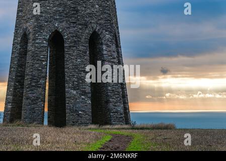 Lever de soleil au-dessus du jour, Kingswear, Devon, Angleterre, Europe Banque D'Images