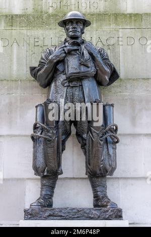 LONDRES - 3 NOVEMBRE : Royal Artillery Memorial à Londres le 3 novembre 2013 Banque D'Images