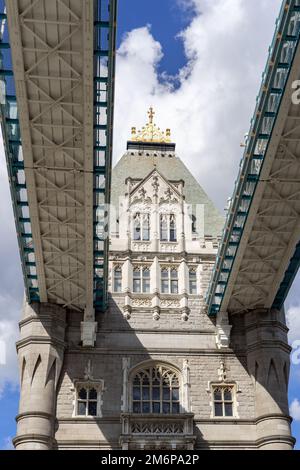 LONDRES, ROYAUME-UNI - AOÛT 22. Vue rapprochée du Tower Bridge de Londres sur 22 août 2014 Banque D'Images