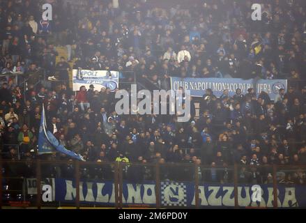 Milan, Italie. 04th janvier 2023. Milano 04 Gennaio 2023 Stadio G Meazza Campionato série A Tim 2022/23 FC Inter - SS Napoli Naples Supporters crédit: Christian Santi/Alay Live News Banque D'Images