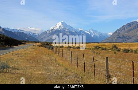 Fence et Mt Cook - Parc national de Mt Cook, Nouvelle-Zélande Banque D'Images