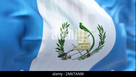 Vue rapprochée du drapeau national du Guatemala qui agite dans le vent Banque D'Images