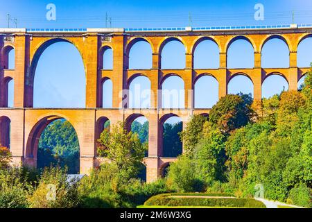 Le pont de chemin de fer Banque D'Images