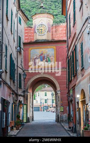 Ancienne porte de Finalborgo Banque D'Images