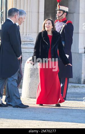 Madrid, Madrid, Espagne. 6th janvier 2023. Margarita Robles participe à la parade militaire du nouvel an 2023 au Palais royal de 6 janvier 2023 à Madrid, Espagne (Credit image: © Jack Abuin/ZUMA Press Wire) Banque D'Images