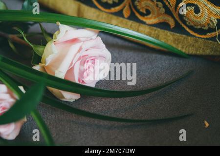Fleurs roses pour le bouquet de mariage Banque D'Images