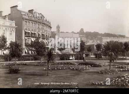 Photographie vintage de la fin du 19th/début du 20th siècle: C1900 - Princess Gardens, Torquay, Devon Banque D'Images