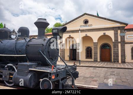 Puebla, Puebla, 09 18 22, train noir devant la gare, à l'intérieur du musée du train de Puebla Banque D'Images