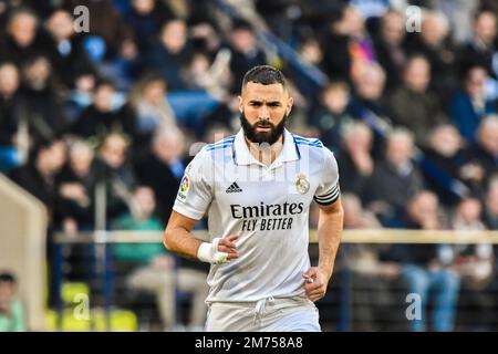 Villarreal, Espagne. 7th janvier 2023. VILLARREAL, ESPAGNE - JANVIER 7: Karim Benzema du Real Madrid CF focus pendant le match entre Villarreal CF et Real Madrid CF de la Liga Santander sur 7 janvier 2023 à Estadi de la Ceramica à Villarreal, (Credit image: © Samuel Carreño/PX Imagens via ZUMA Press Wire) Credit: ZUMA Press, Inc./Alamy Live News Banque D'Images