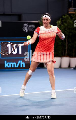 Adélaïde, Australie, 7 janvier 2023. Lors du match international de tennis d'Adélaïde entre l'ont Jabeur de Tunisie et Linda Noskova de République tchèque à Memorial Drive sur 07 janvier 2023 à Adélaïde, en Australie. Crédit : Peter Mundy/Speed Media/Alay Live News Banque D'Images