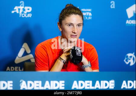 Irina-Camelia Begu, de Roumanie, parle aux médias après le quart de finale du 2023 tournoi international de tennis 1 d'Adélaïde, WTA 500 sur 6 janvier 2023 à Adélaïde, Australie - photo : Rob Prange/DPPI/LiveMedia Banque D'Images