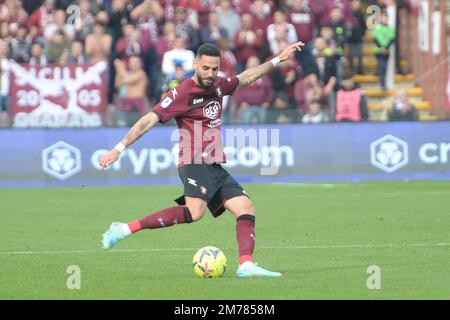 Dylan Bronn des États-Unis Salernitana en action pendant la série Un match entre les États-Unis Salernitana 1919 v FC Torino au Stadio Arechi Banque D'Images