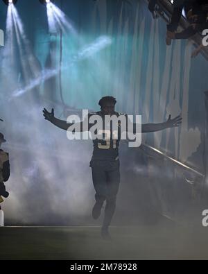 Jacksonville, États-Unis. 07th janvier 2023. Le Corner back Drious Williams entre sur le terrain avant le match des Titans, Jaguars au TIAA Bank Field de Jacksonville, Floride, samedi, 7 janvier 2023. Les Jaguars ont battu les Titans 20-16 en les plaçant au premier rang de la NFL Southern Conference. Photo de Joe Marino/UPI. Crédit : UPI/Alay Live News Banque D'Images