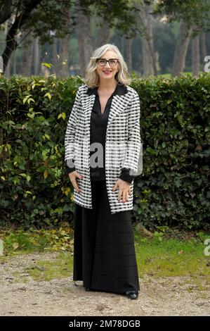 Roma, Italie. 05th janvier 2023. Lunetta Savino au cours de Photocall série TV ' le indagini di Lolita Lobosco', nouvelles à Rome, Italie, 05 janvier 2023 crédit: Agence de photo indépendante/Alamy Live News Banque D'Images