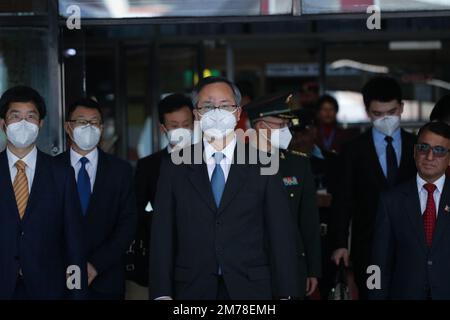 Katmandou, Népal. 08th janvier 2023. Chen Song Gai, l'Ambassadeur indépendant récemment nommé en 22nd, arrive au Népal à 8 janvier 2023, à Katmandou, au Népal. (Photo de Abhishek Maharajan/Sipa USA) crédit: SIPA USA/Alay Live News Banque D'Images